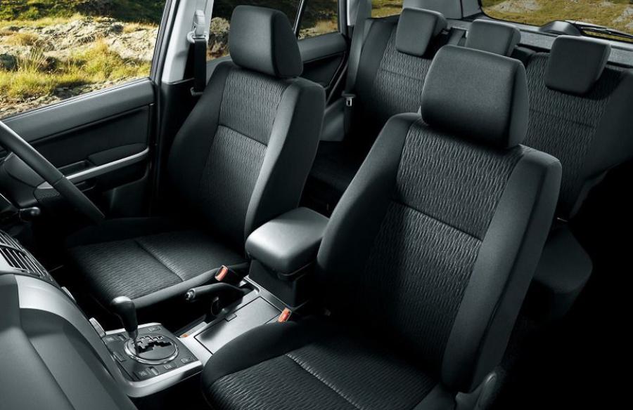  Suzuki Grand Vitara 2013 года  (фото 3 из 5)
